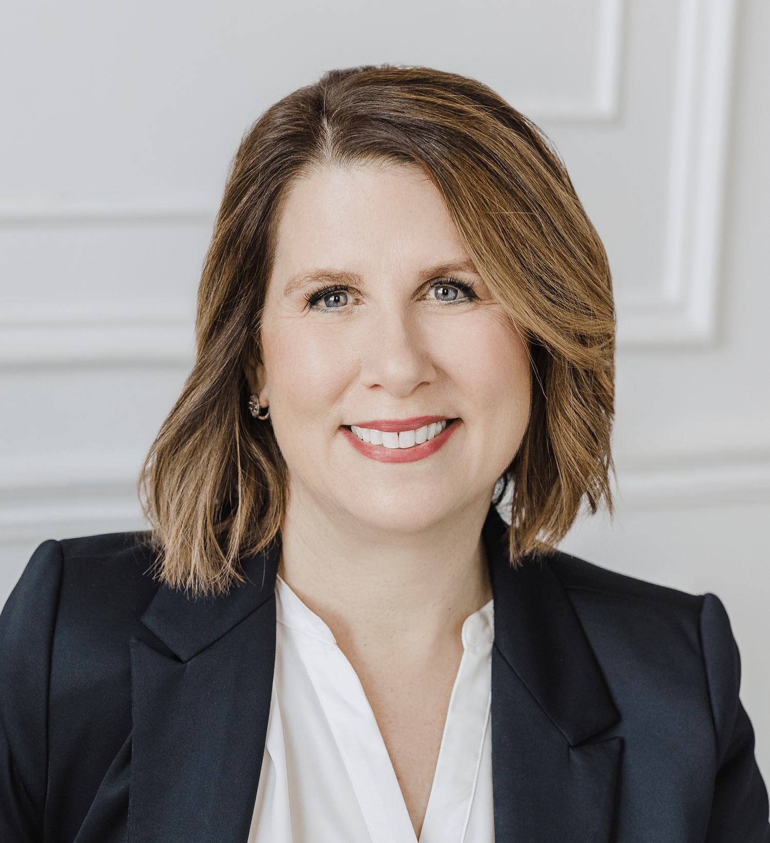 Alissa Black and White Seated Cropped CU Headshot